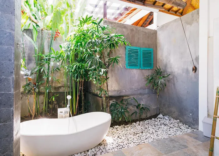Moringa 2 - Private In The Heart Of Canggu, 5 Minutes From The